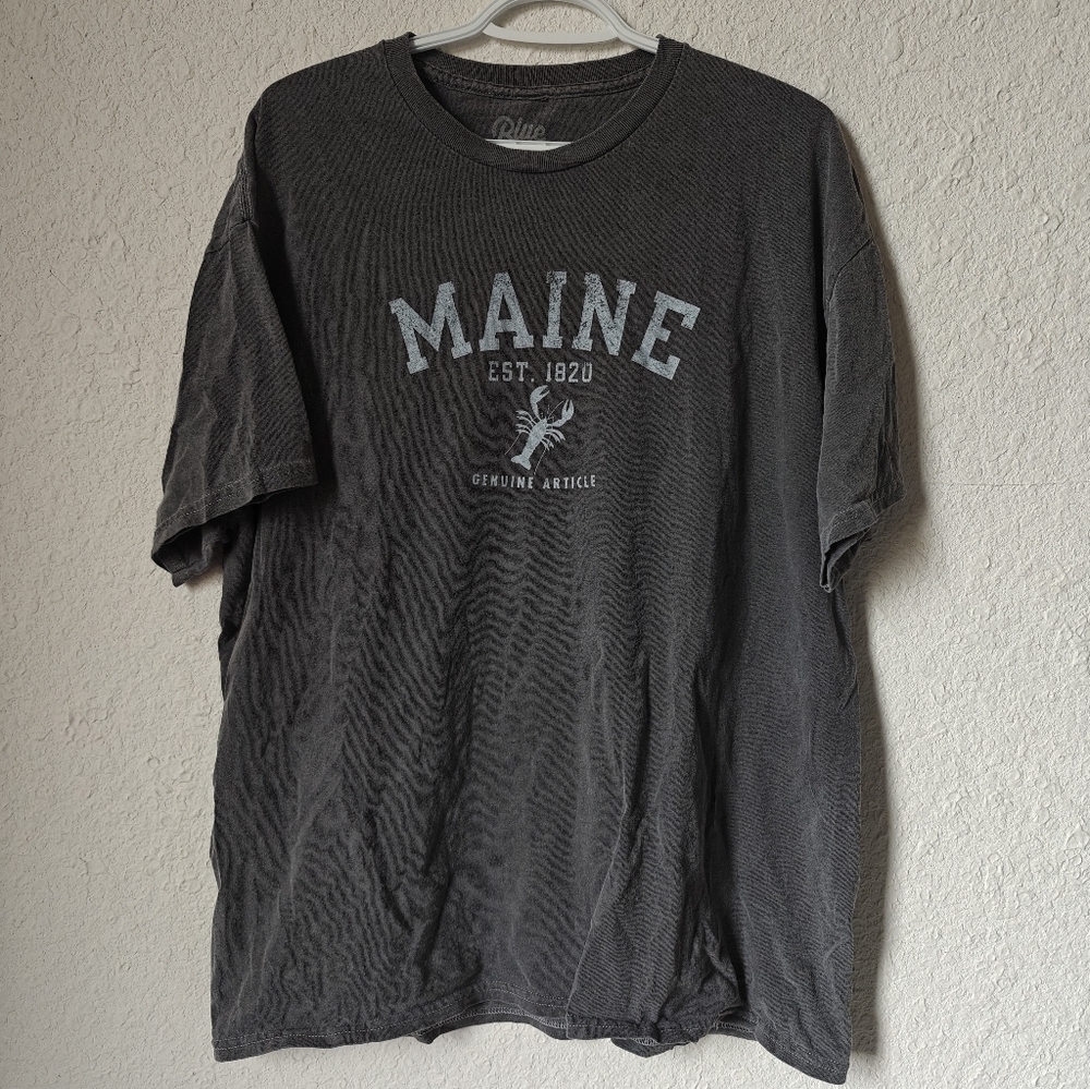 MAINE graphic Tee